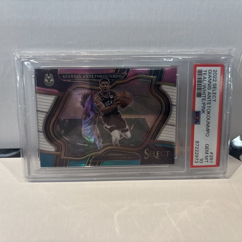 2022 Select Giannis Antetokounmpo Courtside /49 Psa 10