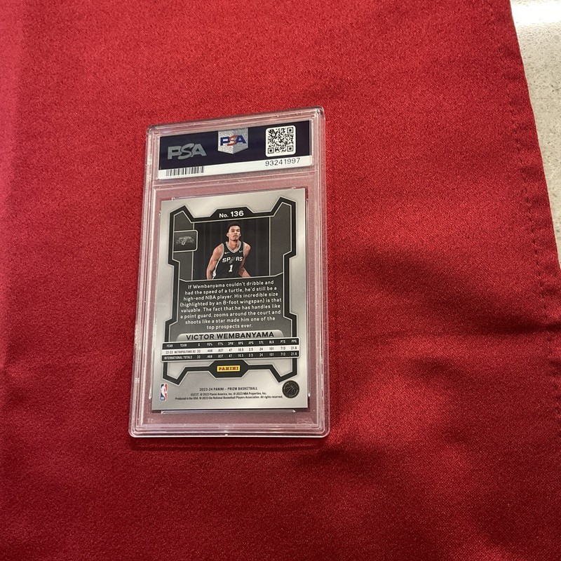 2023-24 Panini Prizm Victor Wembanyama Rookie #136 PSA 8 SPURS RC view 2