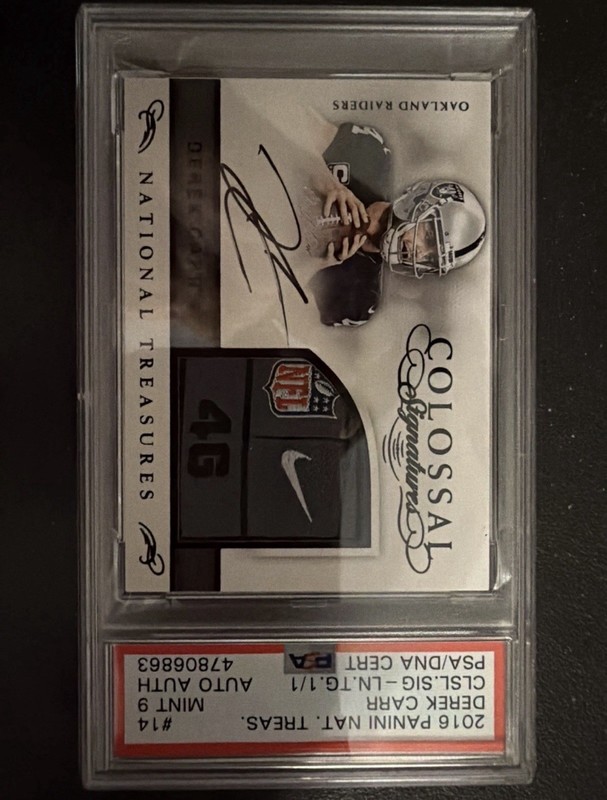 2016 Panini Nat'l Treasures Signatures Derek Carr Game Worn Patch 1 Of 1