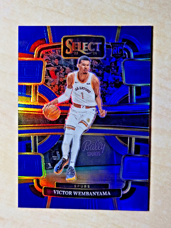 VICTOR WEMBANYAMA 2023-24 Panini Select Concourse Blue Prizm Holo Rookie RC 87 view 2