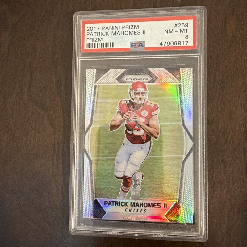 2017 Prizm Patrick Mahomes Silver Prizm Rookie Card RC #269 PSA 8 NM/Mint Chiefs