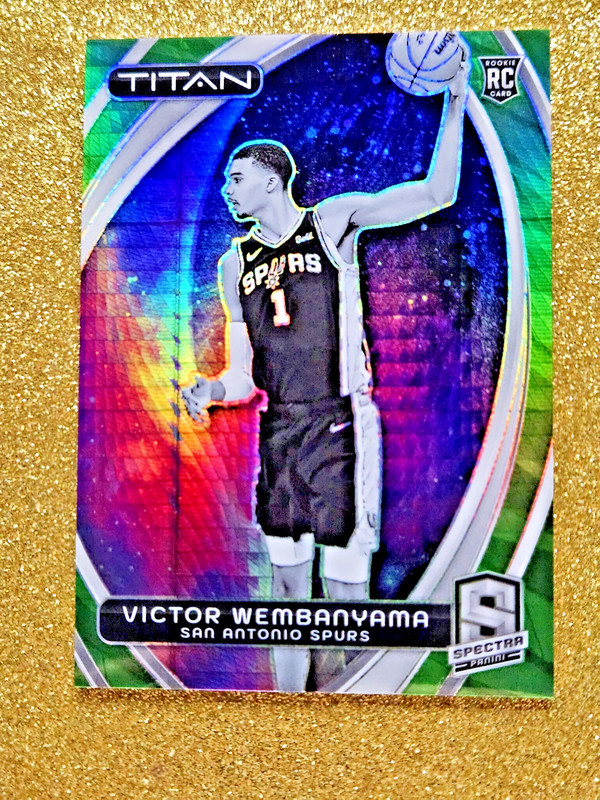 2023-24 Victor Wembanyama Spectra Titan RC Green International Prizm Rookie /75 view 2