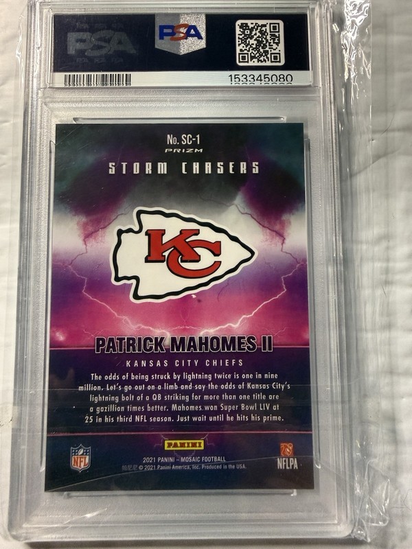 2021 Panini Mosaic - Storm Chasers Patrick Mahomes II #SC-1 PSA 9 view 2