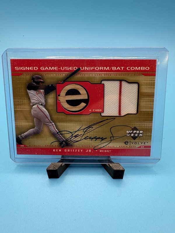 Ken Griffey Jr. 2001 Upper Deck Evolution Game-Used Jersey Bat Auto SSP HOF