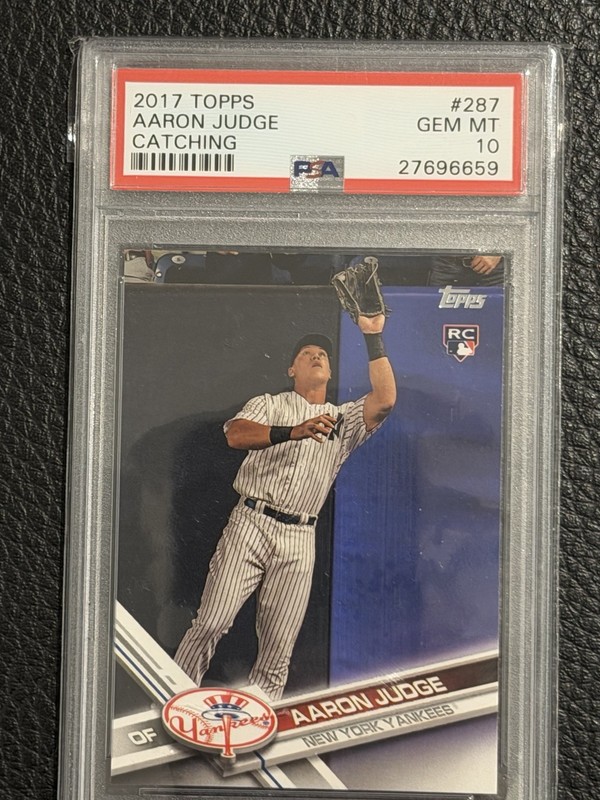 2017 Topps - Aaron Judge #287 Fielding (RC)