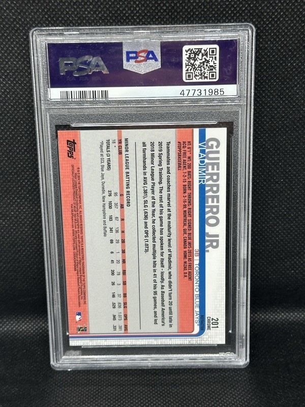 2019 Topps Chrome Vladimir Guerrero Jr Rookie Pink Refractor #201 PSA 10 view 2