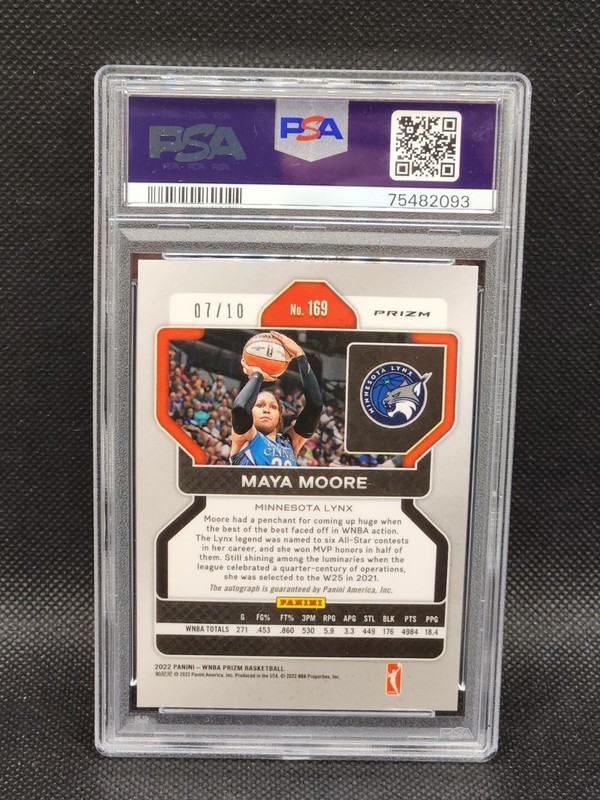 2022 Panini Prizm WNBA #169 Maya Moore W25 Gold Prizm Auto /10 PSA 9 MINT Lynx view 2