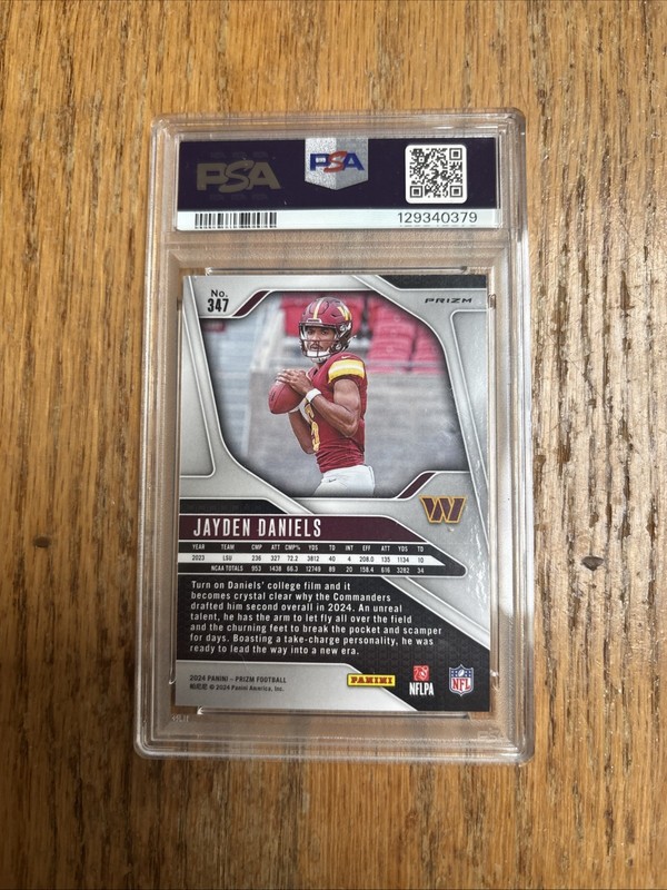 2024 Panini Prizm - Rookies Jayden Daniels #347 Pink Prizm (RC) PSA 9 view 2