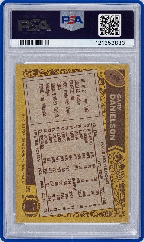 1986 Topps Gary Danielson #186 PSA 8 NM-MT Cleveland Browns Vintage NFL QB Card view 2