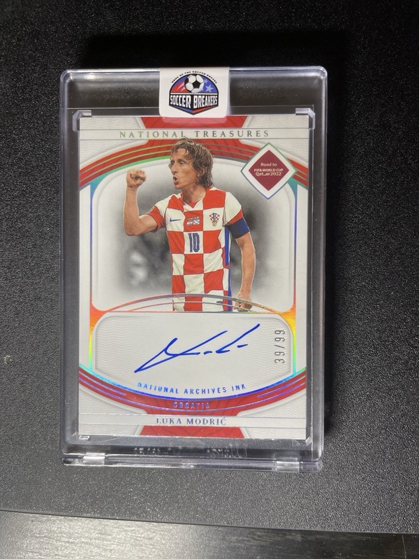 2022 PANINI NATIONAL TREASURES WORLD CUP LUKA MODRIC ARCHIVE INK on card auto 99