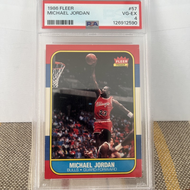 1986-87 Fleer Michael Jordan Rookie RC #57 Bulls PSA 4