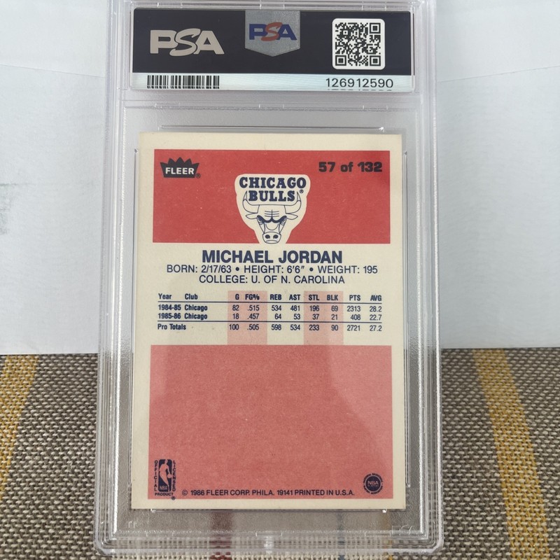 1986-87 Fleer Michael Jordan Rookie RC #57 Bulls PSA 4 view 2
