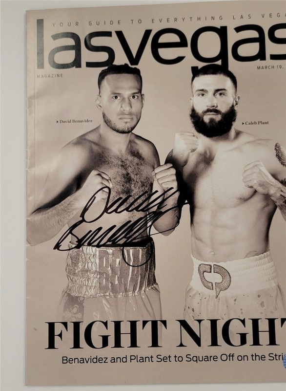 David Benavidez autograph signed Vegas Fight Night Magazine vs Plant Beckett BAS view 2