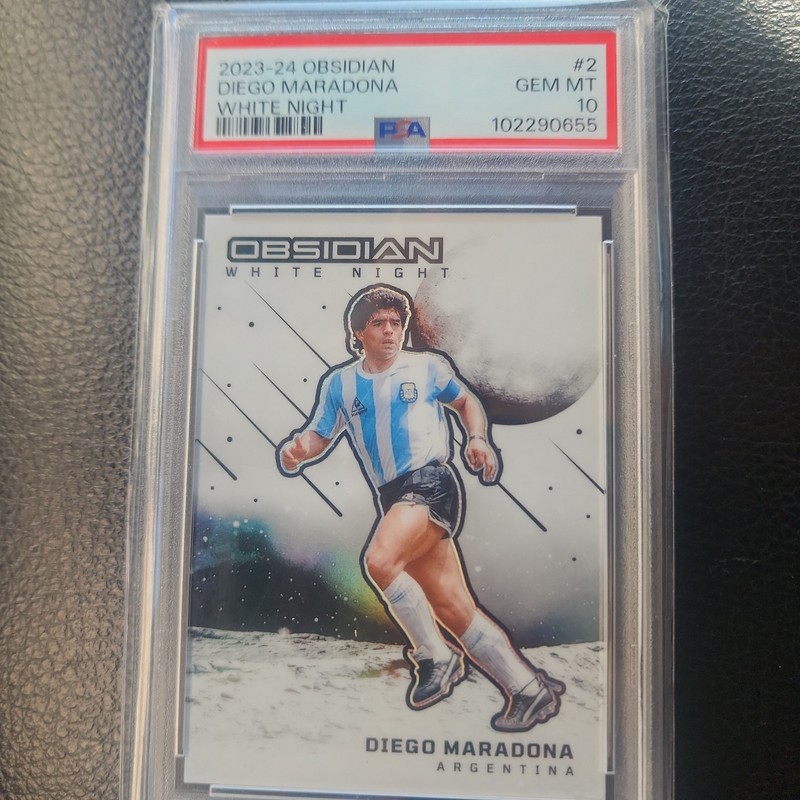 2023 Obsidian Diego Maradona White Knight PSA 10
