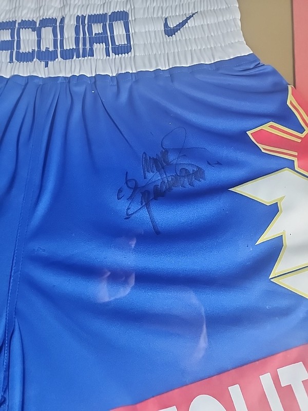 Manny Pacquiao signed Autograph Shorts Trunks Framed Boxing PSA/DNA Rare view 2