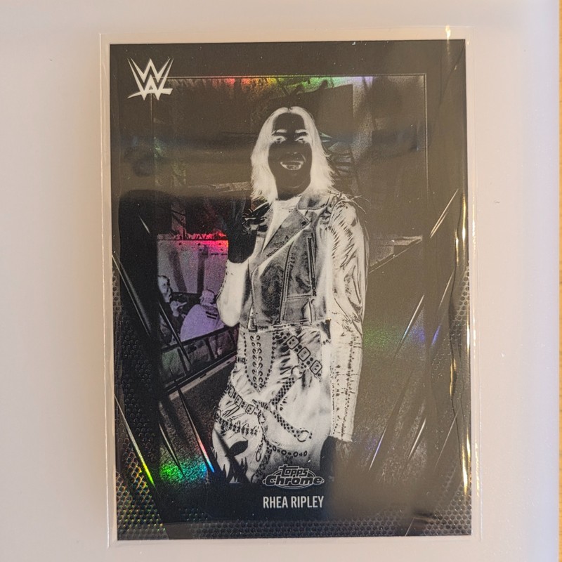 2026 WWE Topps Chrome Rhea Ripley Negative Refractor #20