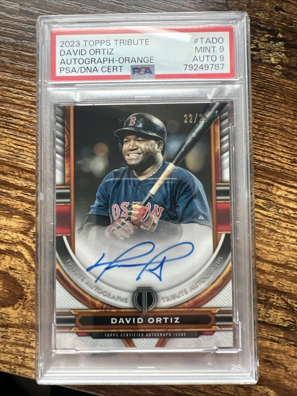 2023 Topps Tribute - Tribute Autographs David Ortiz #TA-DO Orange /25 (AU) view 1