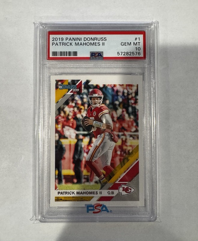 Panini Donruss 2019 Patrick Mahomes II Kansas City Chiefs #1 PSA 10
