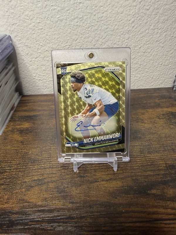 2025 Prizm Nick Emmanwori Gold Vinyl Auto /5