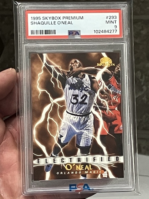 1995-96 Skybox Premium Electrified Shaquille O'Neal #293 PSA 9 Mint Magic HOF