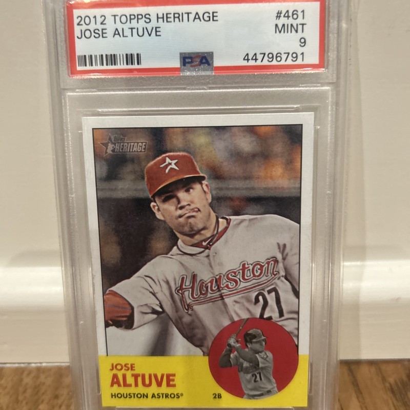 2012 Topps Heritage - Jose Altuve #461 PSA 9