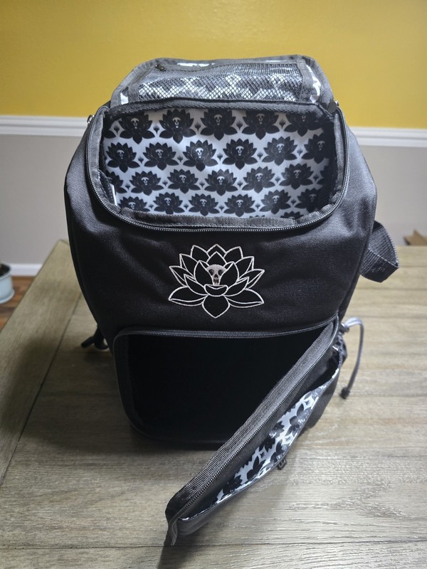 New MTG Magic MagicCon Las Vegas 2026 Black Lotus VIP BCW TCG Spectrum Backpack