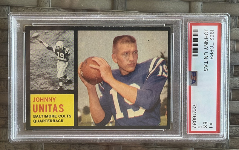 1962 Johnny Unitas Topps #1 Football Card Graded PSA 5 EX