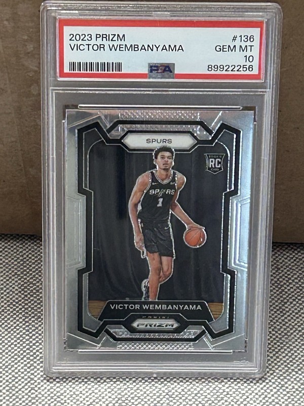 2023 - 2024 Panini Prizm Victor Wembanyama Rookie! GEM MINT PSA 10!  Hot Card!