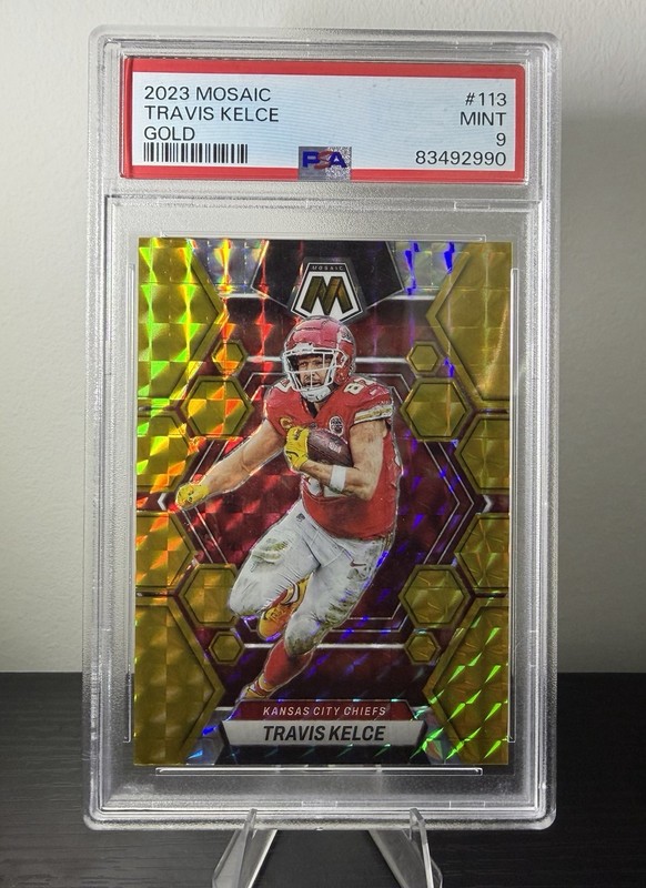 2023 Travis Kelce Gold Mosaic /10 Prizm PSA 9 #113 Chiefs NFL