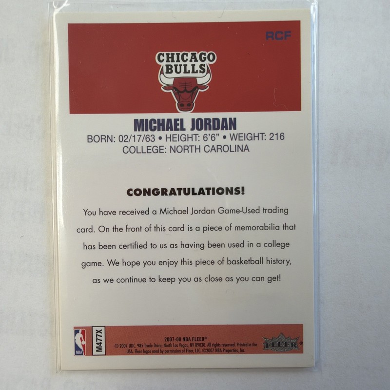 2007-08 Fleer - Michael Jordan 1986/87 Rookie Reprint Michael Jordan #RCF Floor view 2