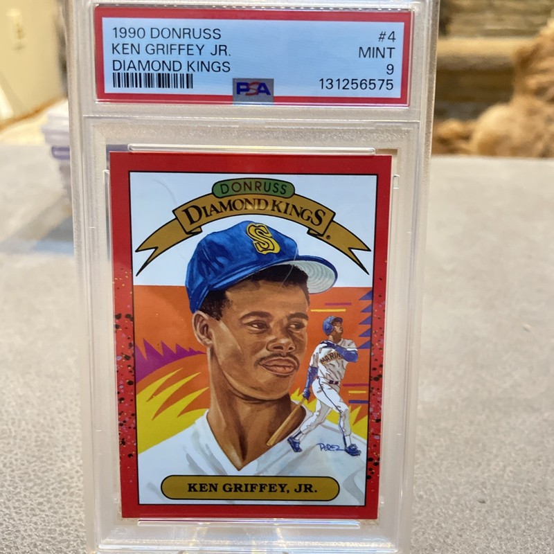 1990 Donruss - Diamond Kings Ken Griffey Jr #4 view 2