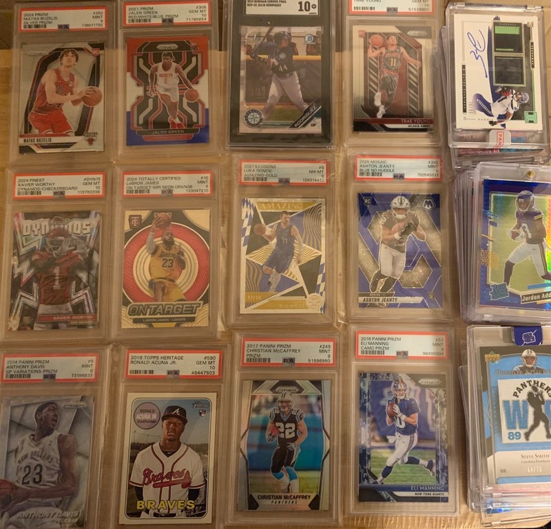 🔥 NICE 29 CARD LOT 12 Graded Mccaffrey RC Lebron Luka Doncic Gold /10, RPA Auto