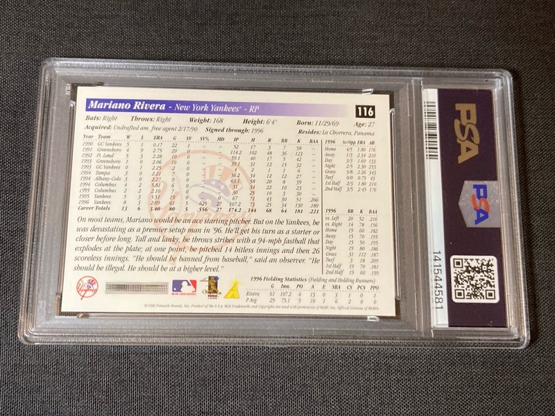 Mariano Rivera 1997 Score Showcase Artist’s Proof Holofoil Refractor PSA 8 HOF view 2