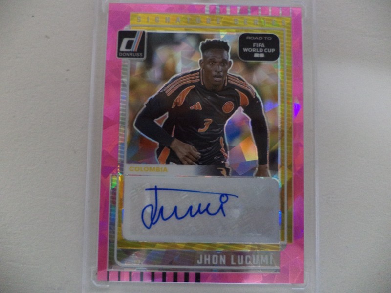 2025-26 Panini Donruss Fifa Signature Series Autograph Jhon Lucumí view 1