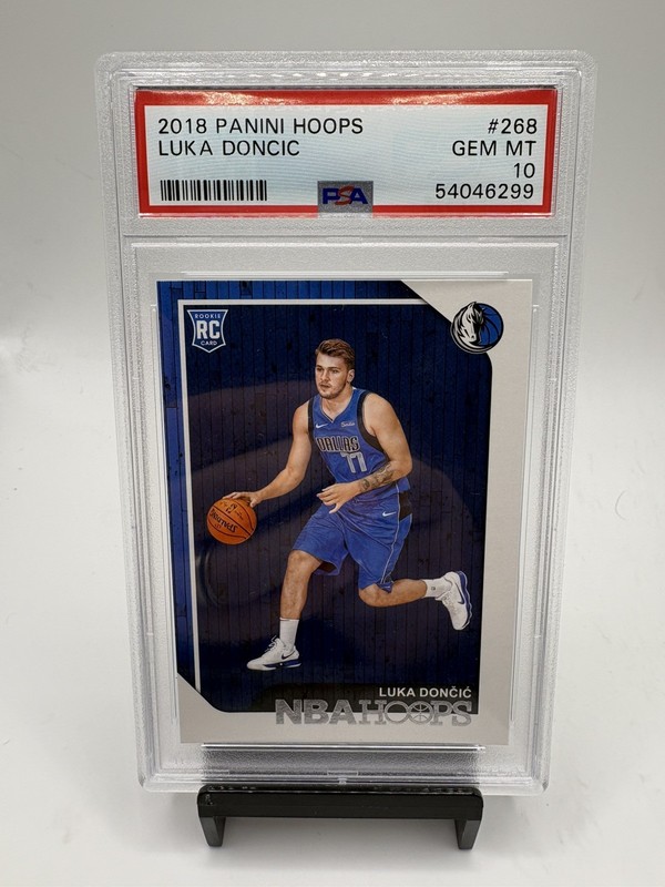 2018-19 Panini NBA Hoops Luka Doncic #268 Rookie RC Mavericks PSA 10 Gem Mt