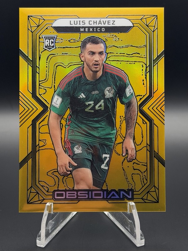 2022-23 Panini Obsidian Luis Chavez Gold Flood 10/10 Mexico