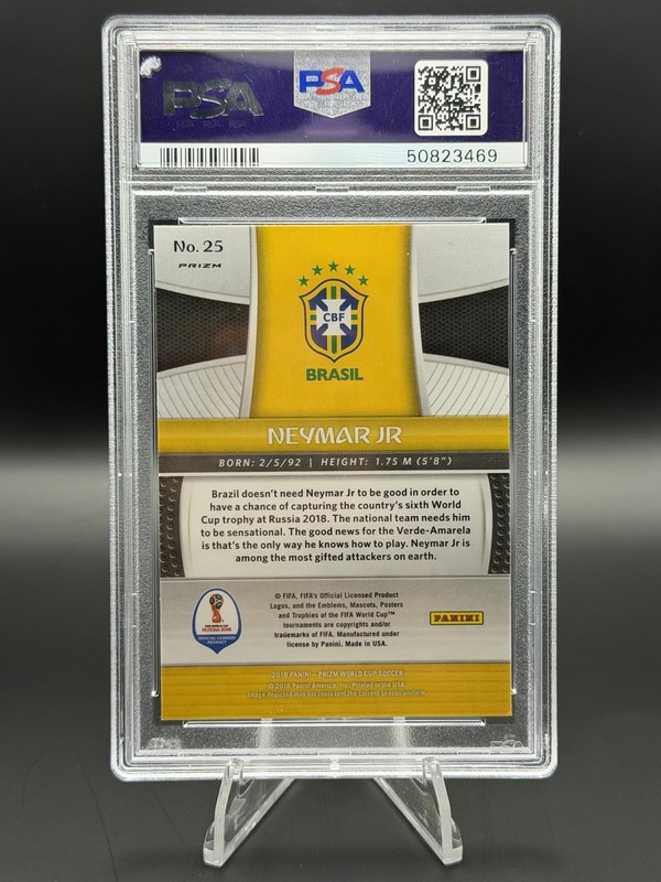 2018 Panini Prizm World Cup - Neymar Jr #25 Silver Prizm PSA 10 Brazil view 2
