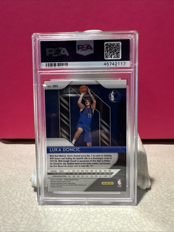 2018 Panini Prizm Luka Doncic #280 Rookie RC PSA 10 view 2
