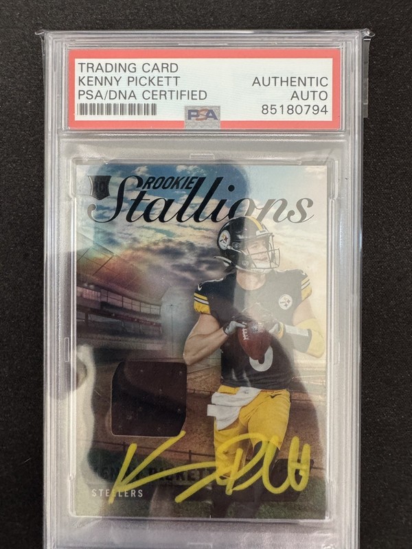 Football Trading Card Kenny Pickett PSA/DNA Certified Authentic Auto Autograph