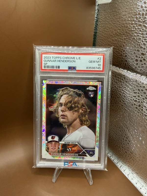 2023 Topps Chrome Logofractor - Image Variation Gunnar Henderson SP #2 RC PSA 10 view 2