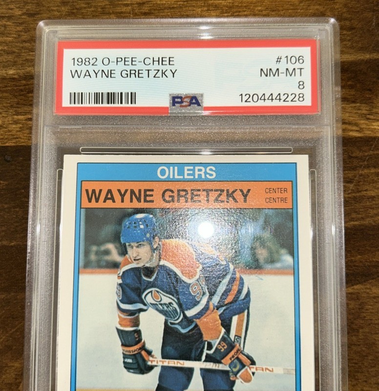 1982  O-Pee-Chee Wayne Gretzky 106 nicely CENTERED Beauty PSA 8 ++++ Oilers GOAT view 2
