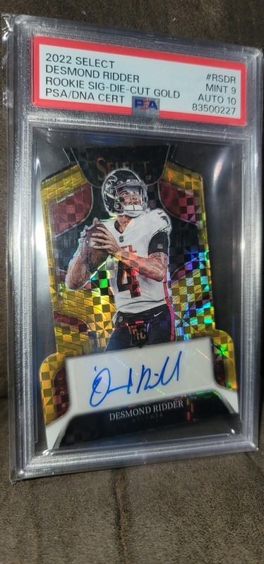 Desmond Ridder 2022 Select Rookie Signatures Gold Die Cut Auto 7/10 PSA 9 10 SSP view 2