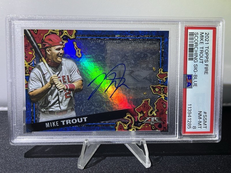 2021 Topps Fire MIKE TROUT Scorching Signatures Auto, Blue #/5 Auto, PSA 8