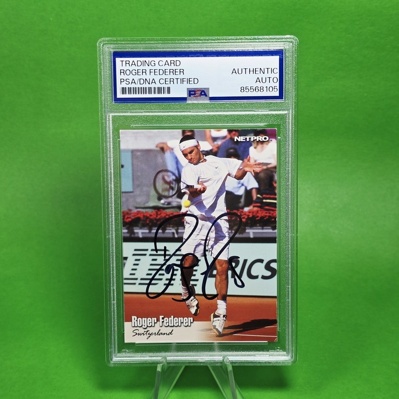 Roger Federer ROOKIE Autographed Signed on Card - PSA Tennis Card