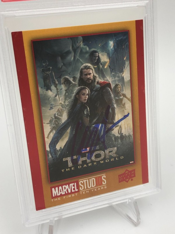 CHRIS HEMSWORTH PSA AUTO Authentic Signed on Card MARVEL MCU THOR THE DARK WORLD view 2