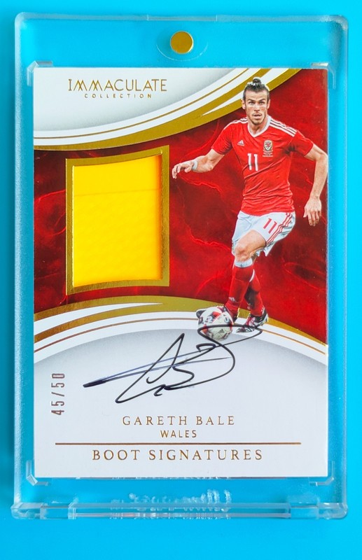 2017 Immaculate Wales Gareth Bale Match-worn Patch Auto 45/50