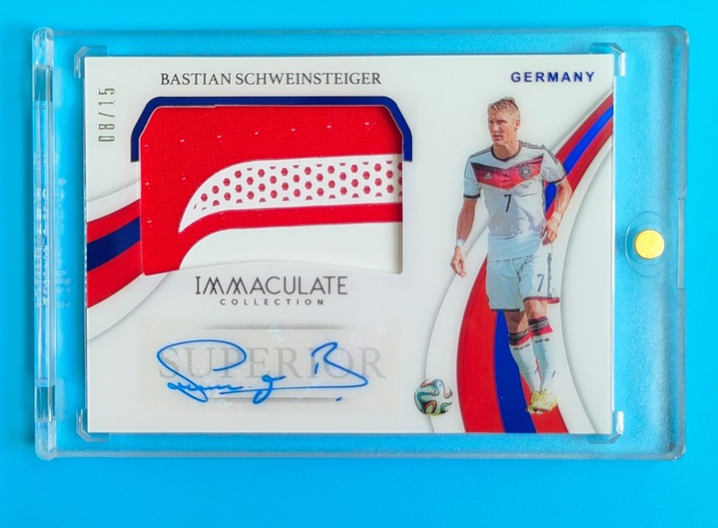 2018-19 Immaculate Germany Bastian Schweinsteiger Match-worn Patch Auto 8/15 SP
