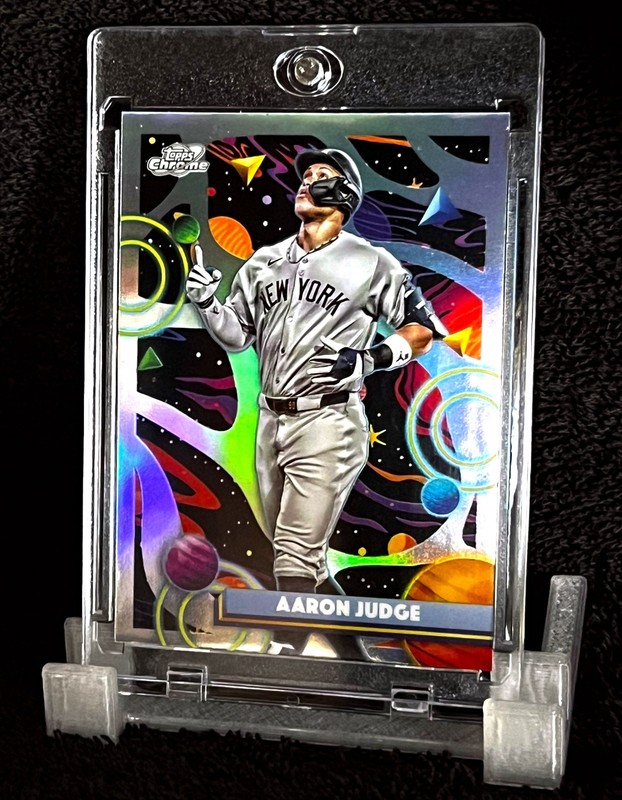 2025 Topps Chrome AARON JUDGE Refractor #185 New York Yankees MVP Insert