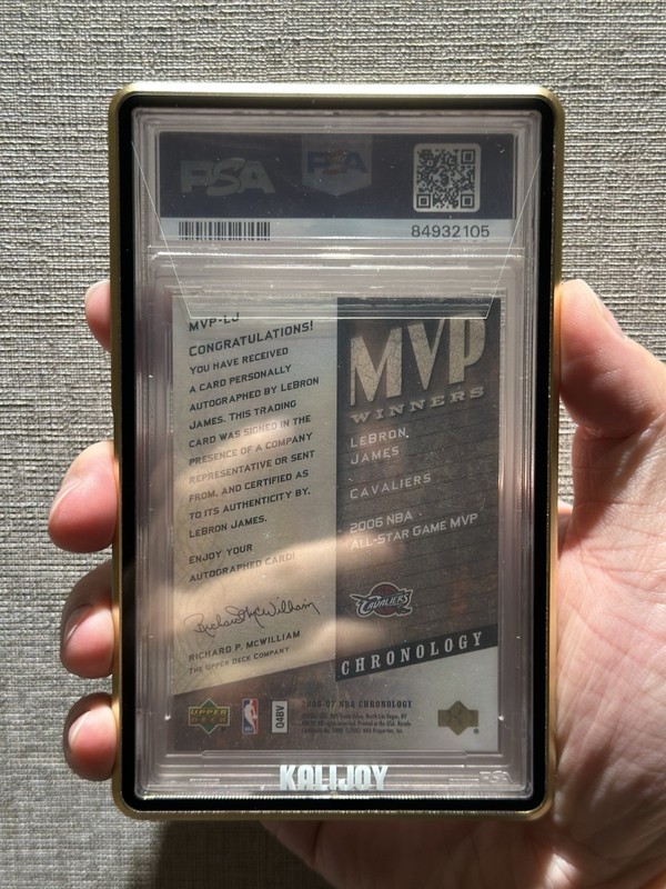 2006 Upper Deck Chronology - Mvp Winners LeBron James #MVP-LJ /50 AUTO PSA 10 view 2
