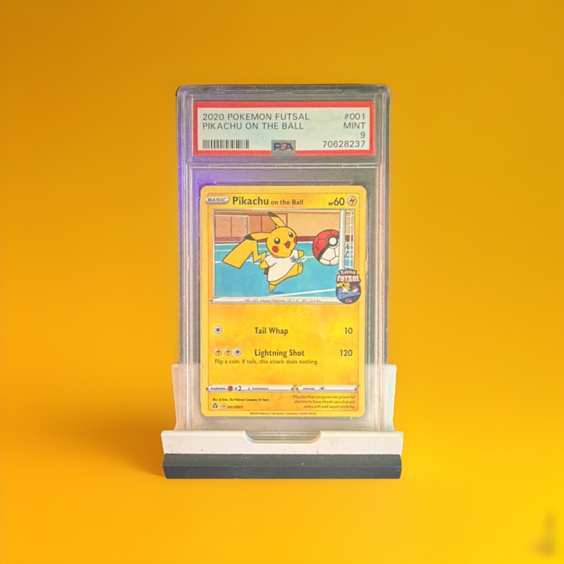 Pokémon Pikachu on the Ball 001/005 Pokemon Futsal 2020 Eng Holo PSA 9
